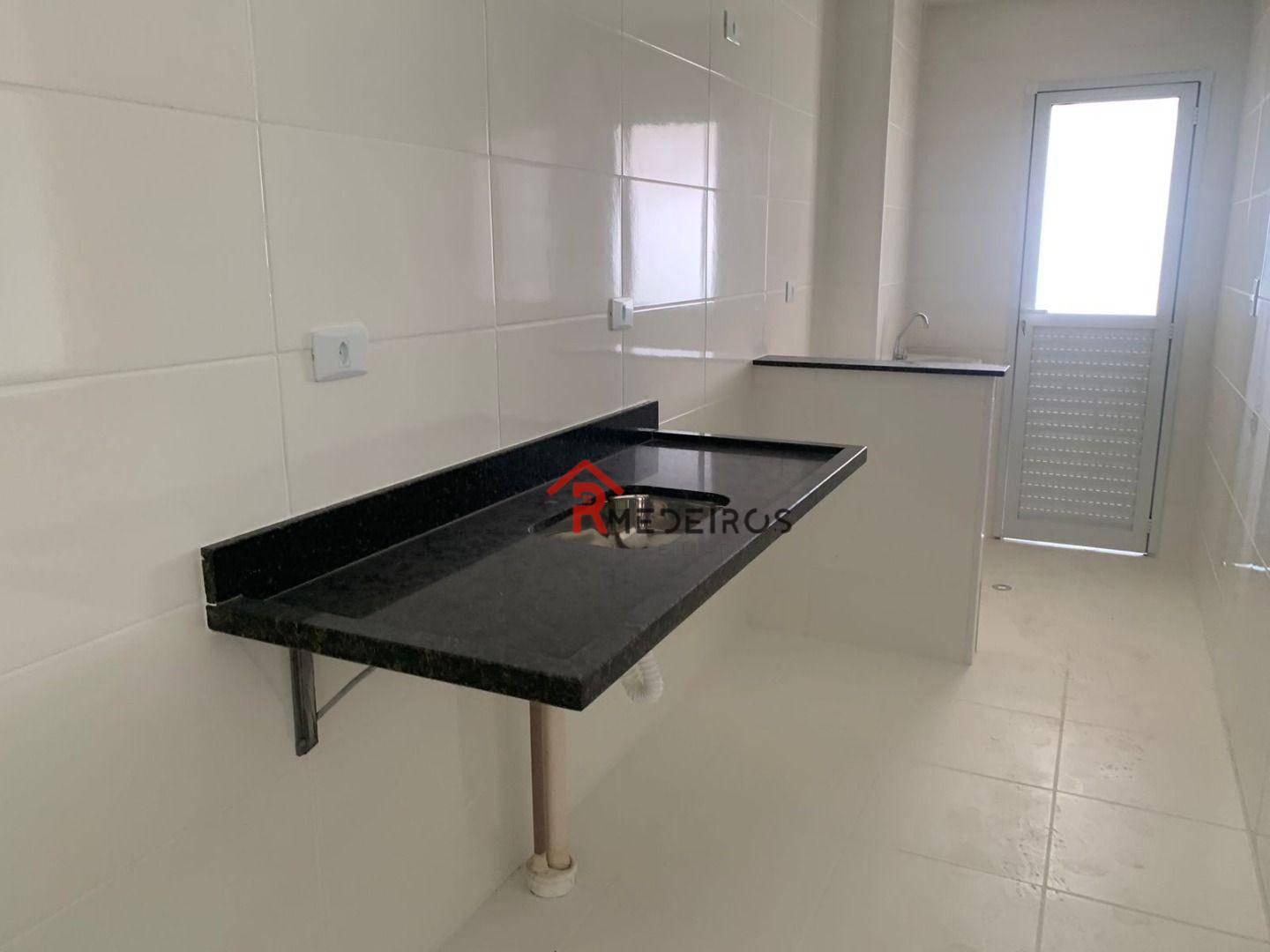 Apartamento à venda com 2 quartos, 70m² - Foto 11