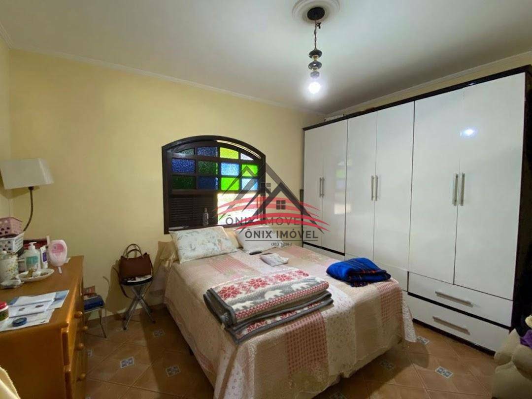 Sítio à venda com 3 quartos, 800m² - Foto 15