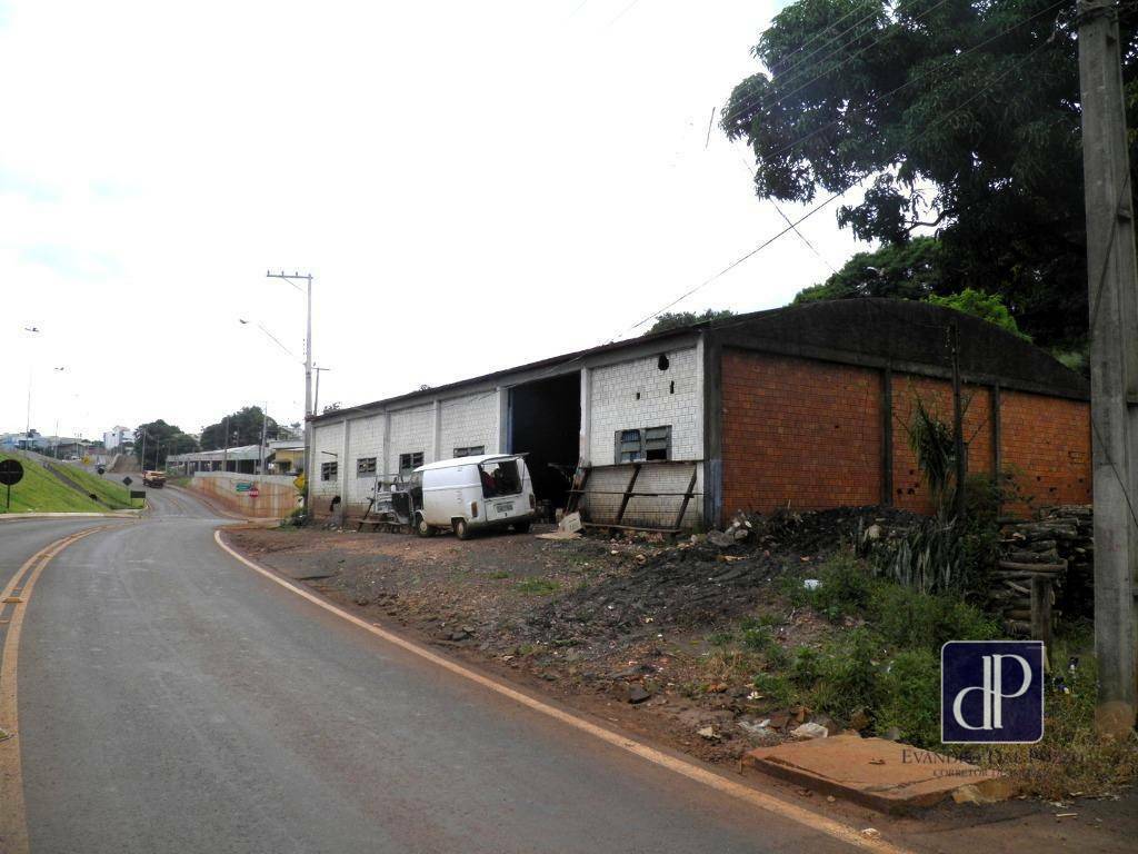 Depósito-Galpão-Armazém à venda, 700m² - Foto 1