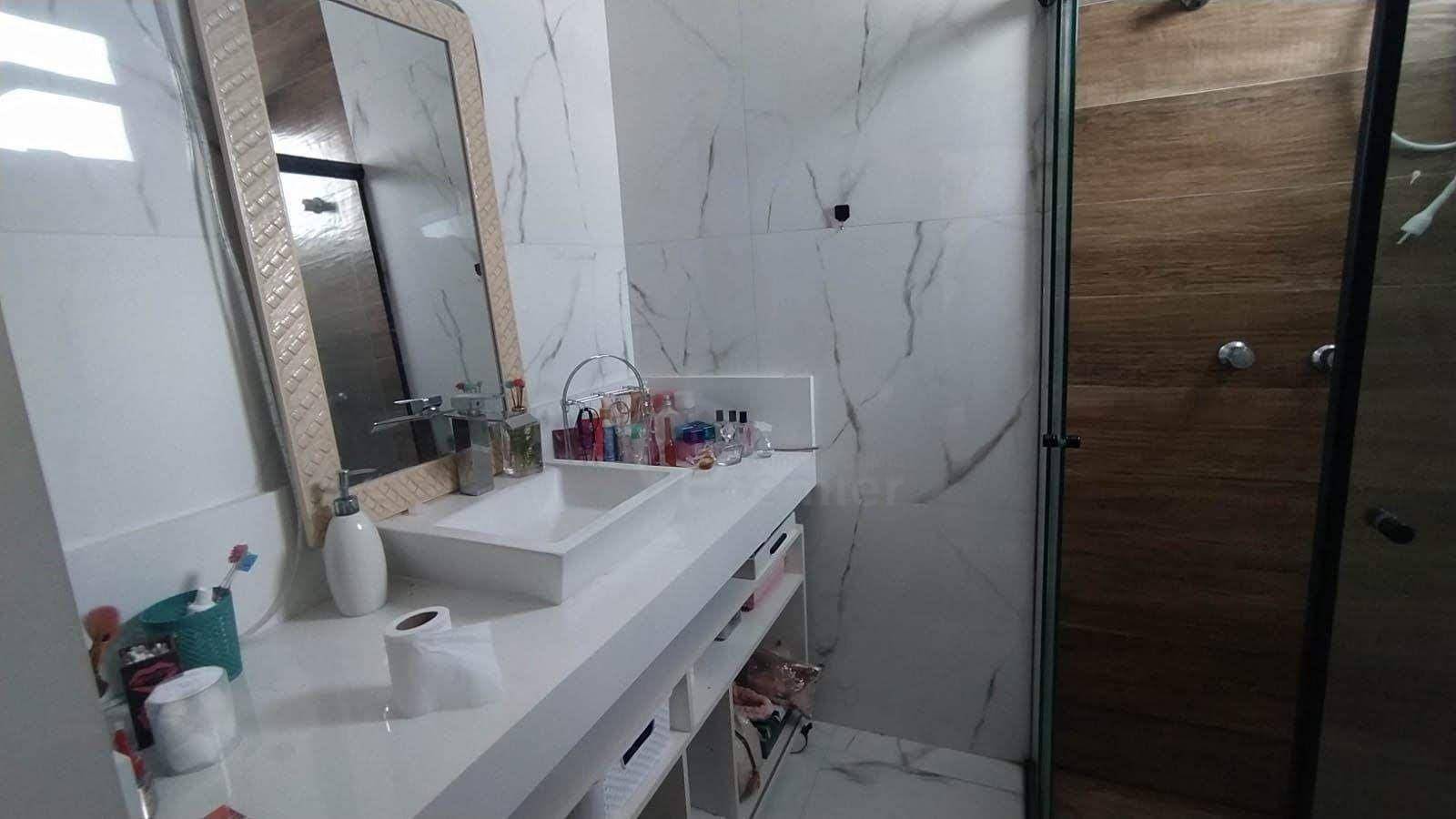 Casa de Condomínio à venda com 3 quartos, 200m² - Foto 12