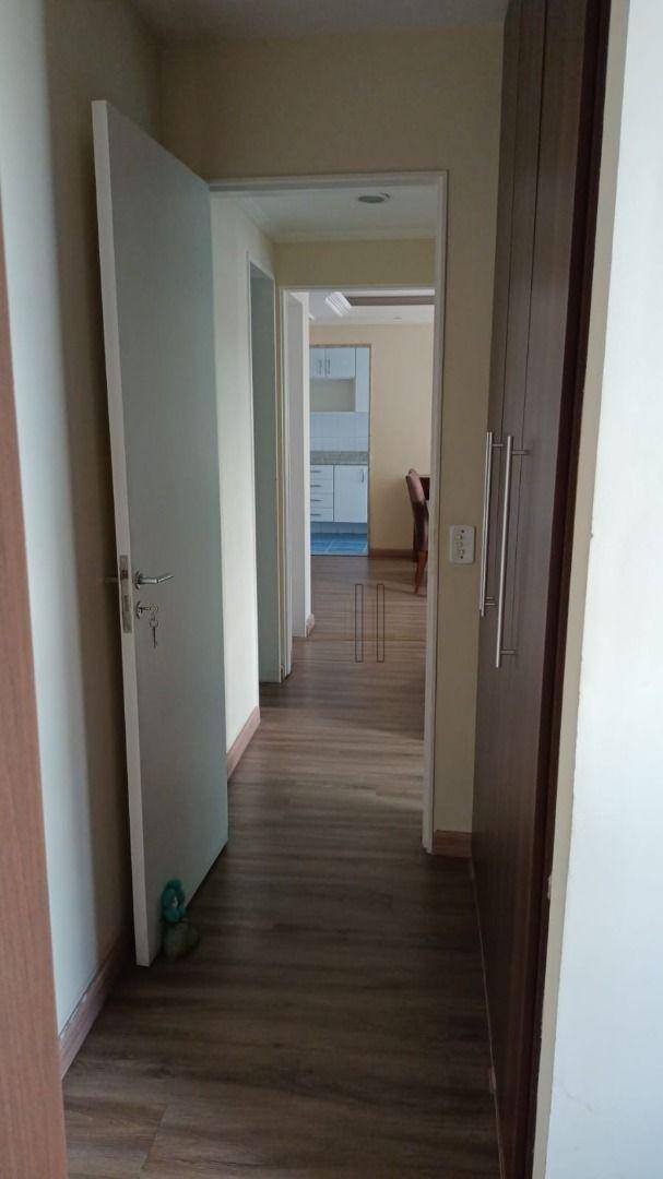 Apartamento à venda com 3 quartos, 60m² - Foto 12