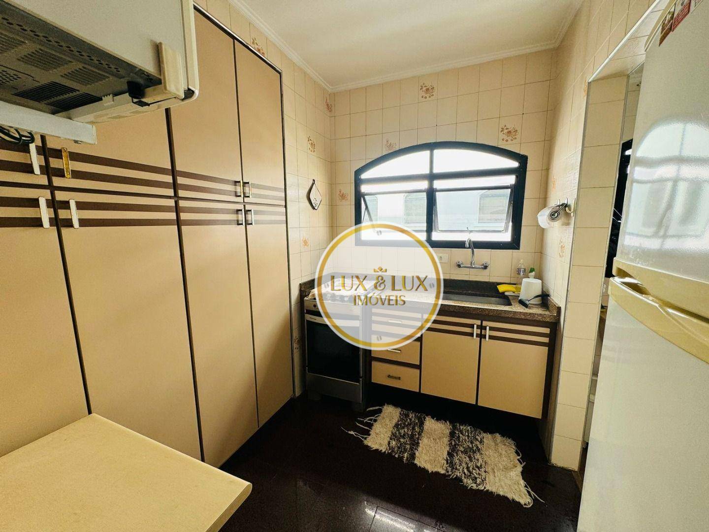 Apartamento à venda com 3 quartos, 136m² - Foto 5