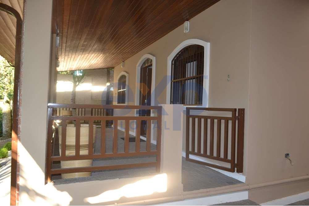 Casa à venda com 3 quartos, 350m² - Foto 22