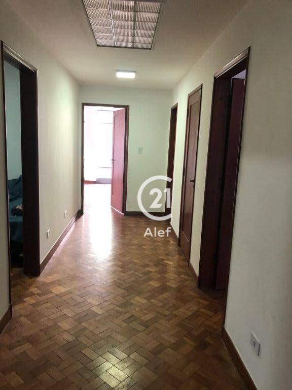 Casa para alugar com 6 quartos, 400m² - Foto 15