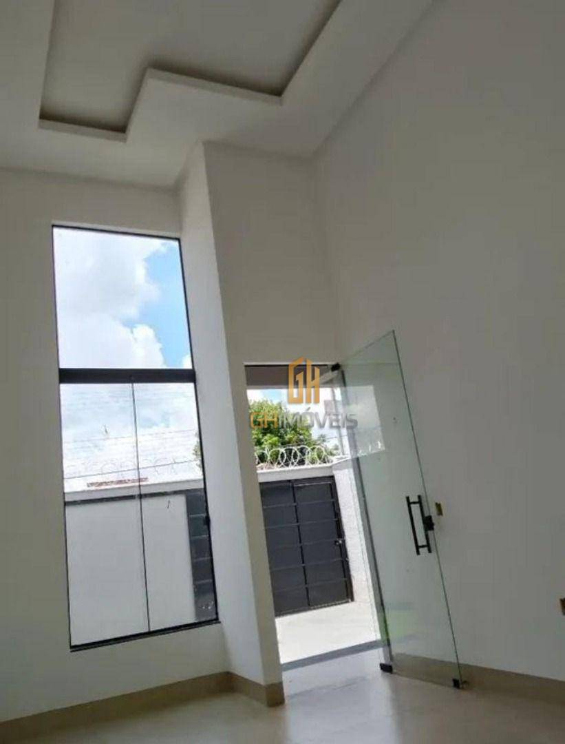 Casa à venda com 3 quartos, 112m² - Foto 2