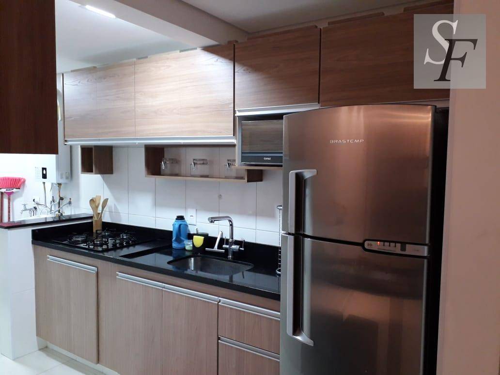 Apartamento à venda com 2 quartos, 64m² - Foto 3