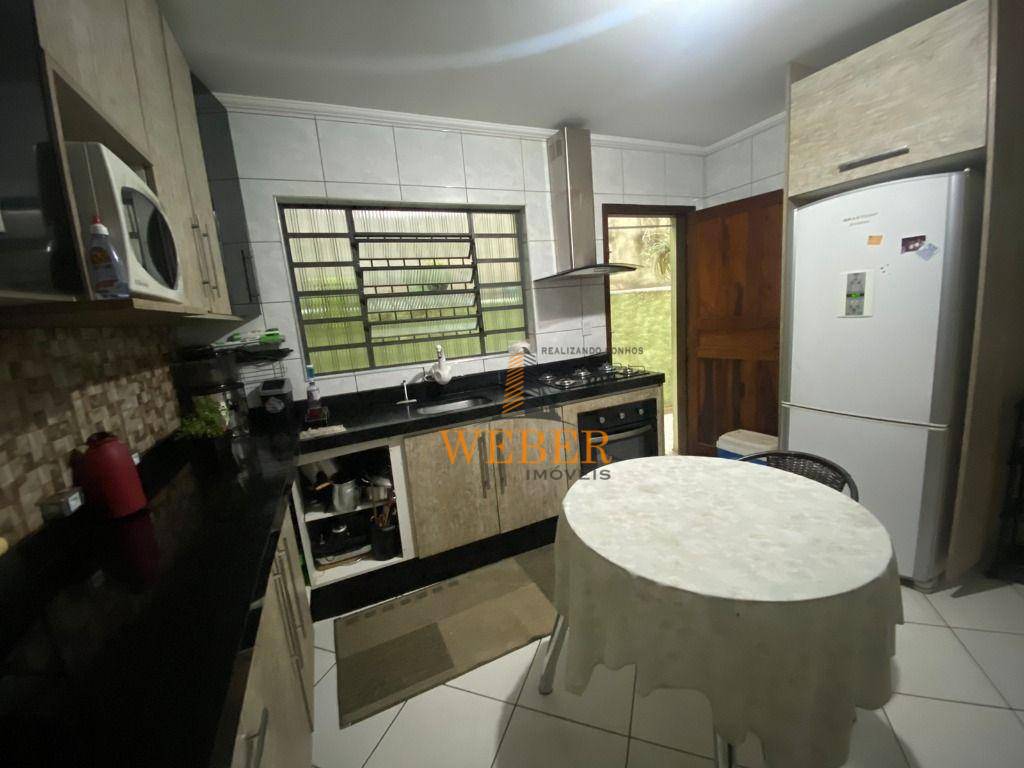 Casa à venda com 3 quartos, 148m² - Foto 13