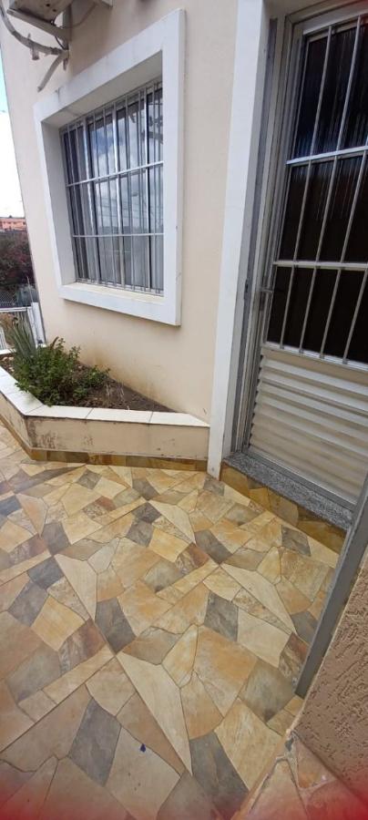 Sobrado à venda com 3 quartos, 99m² - Foto 1