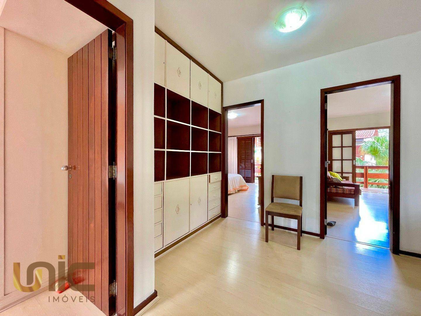 Casa de Condomínio à venda com 4 quartos, 220m² - Foto 20