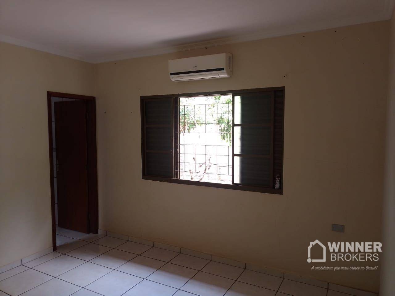 Casa à venda com 3 quartos, 178m² - Foto 8