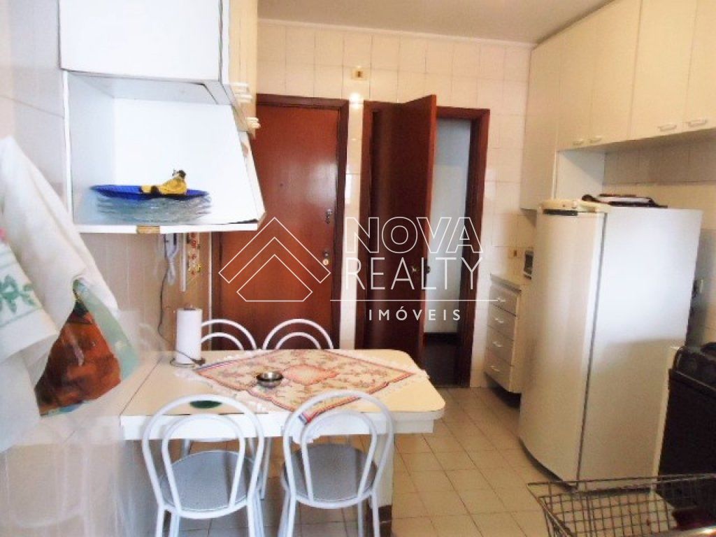 Apartamento à venda com 3 quartos, 128m² - Foto 16