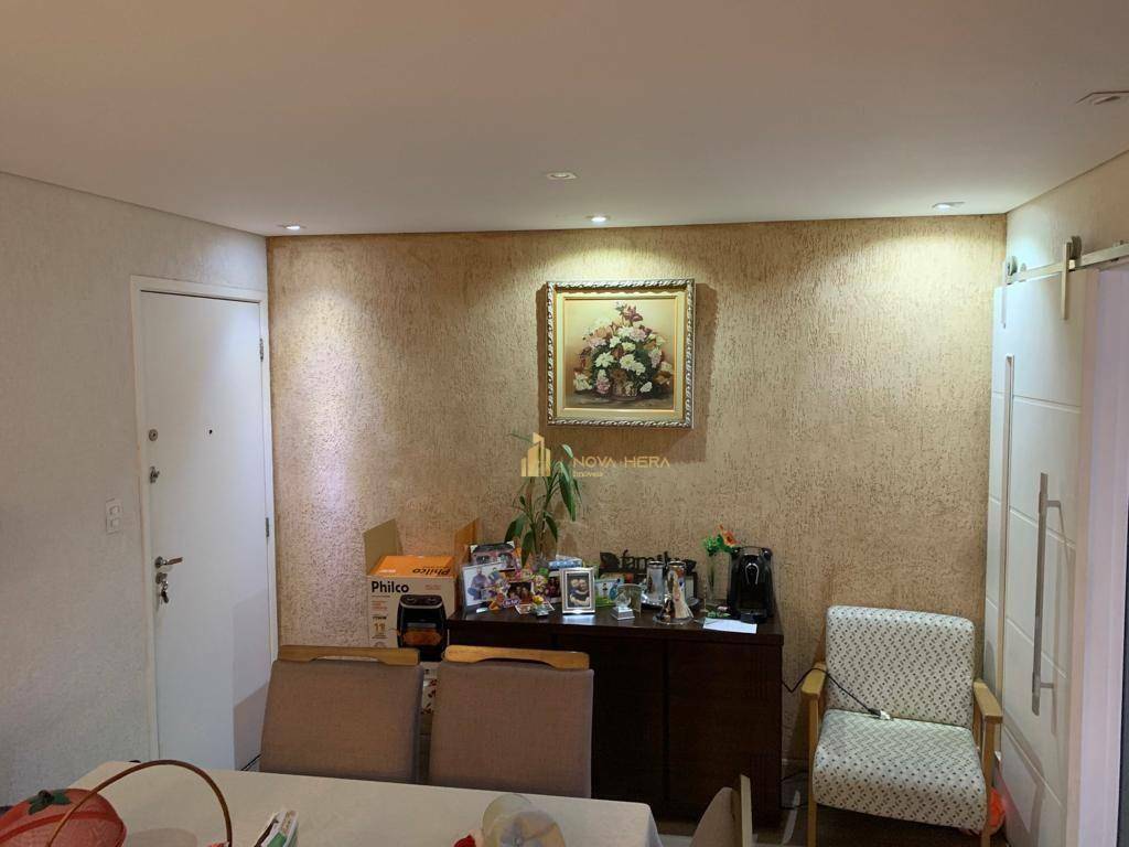 Apartamento à venda com 2 quartos, 74m² - Foto 10