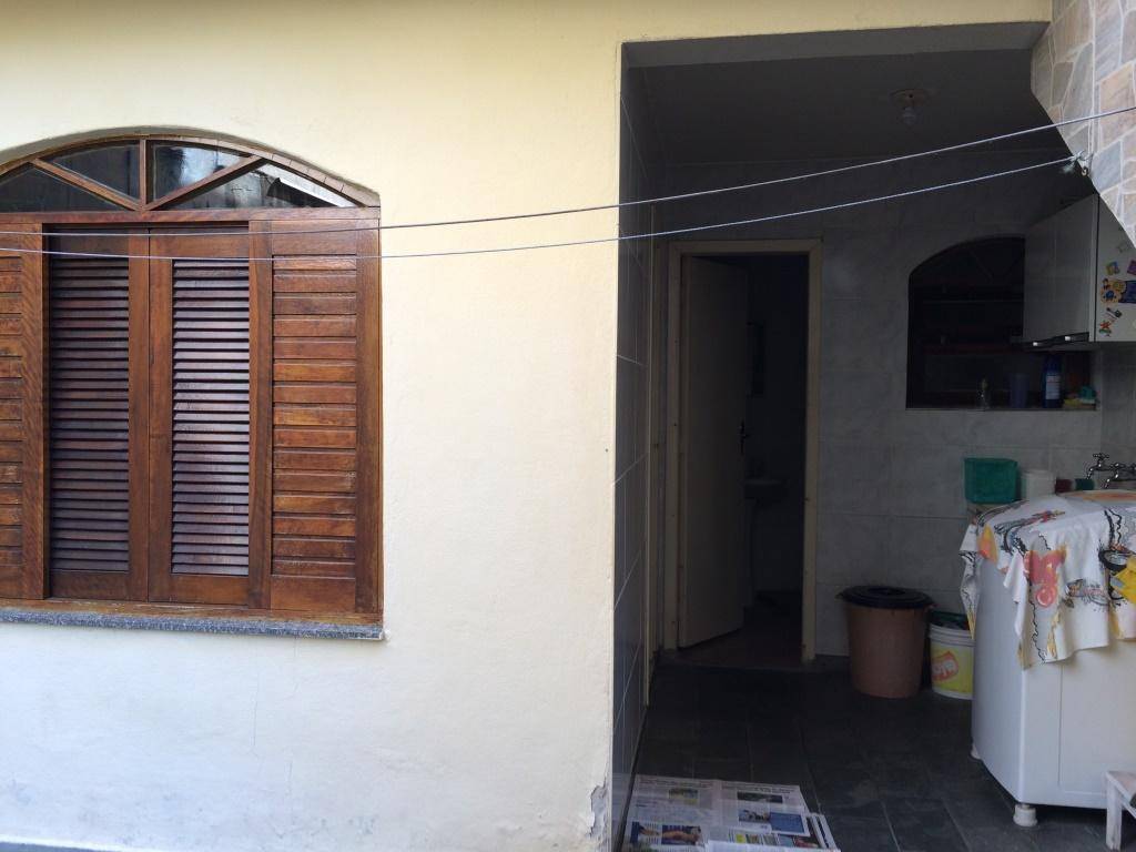 Sobrado à venda com 2 quartos, 125m² - Foto 3