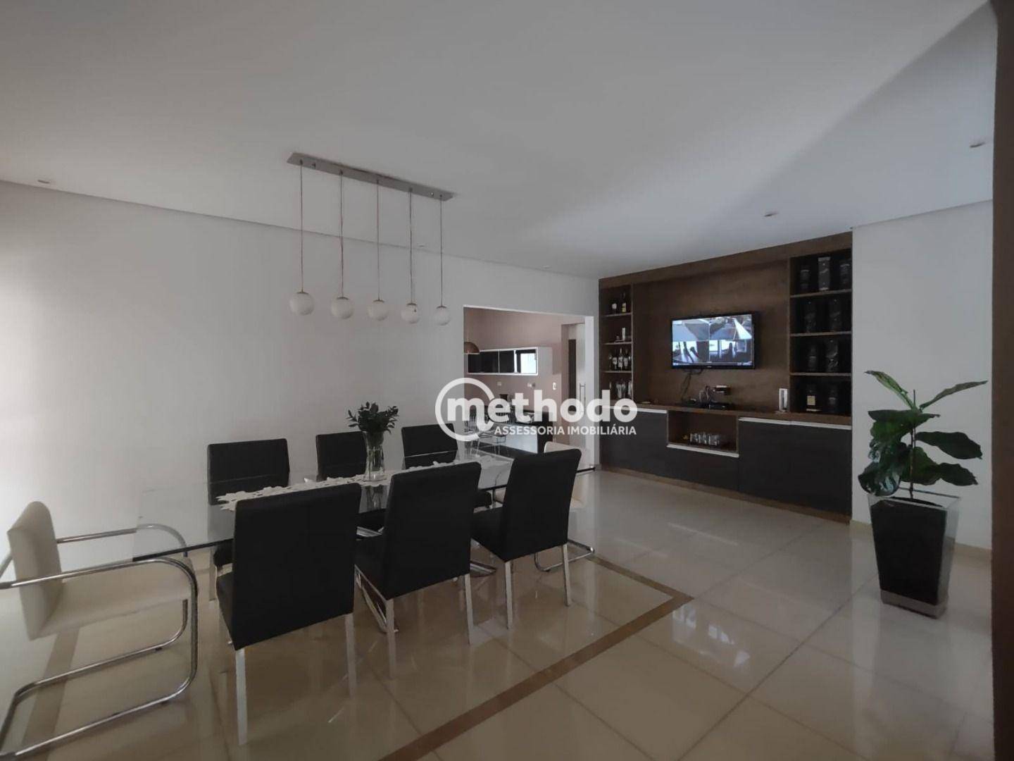 Casa à venda com 5 quartos, 373m² - Foto 6