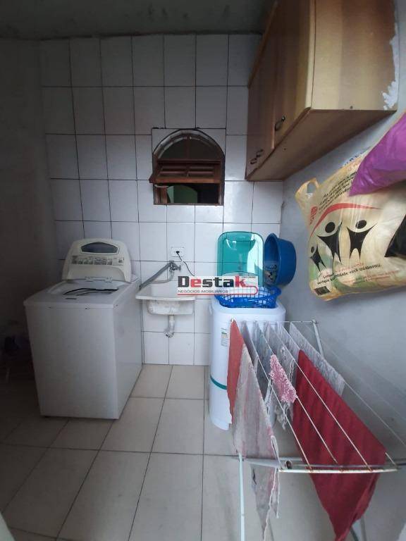 Sobrado à venda com 3 quartos, 362m² - Foto 25