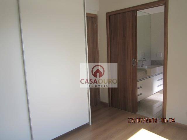 Apartamento à venda com 4 quartos, 160m² - Foto 4