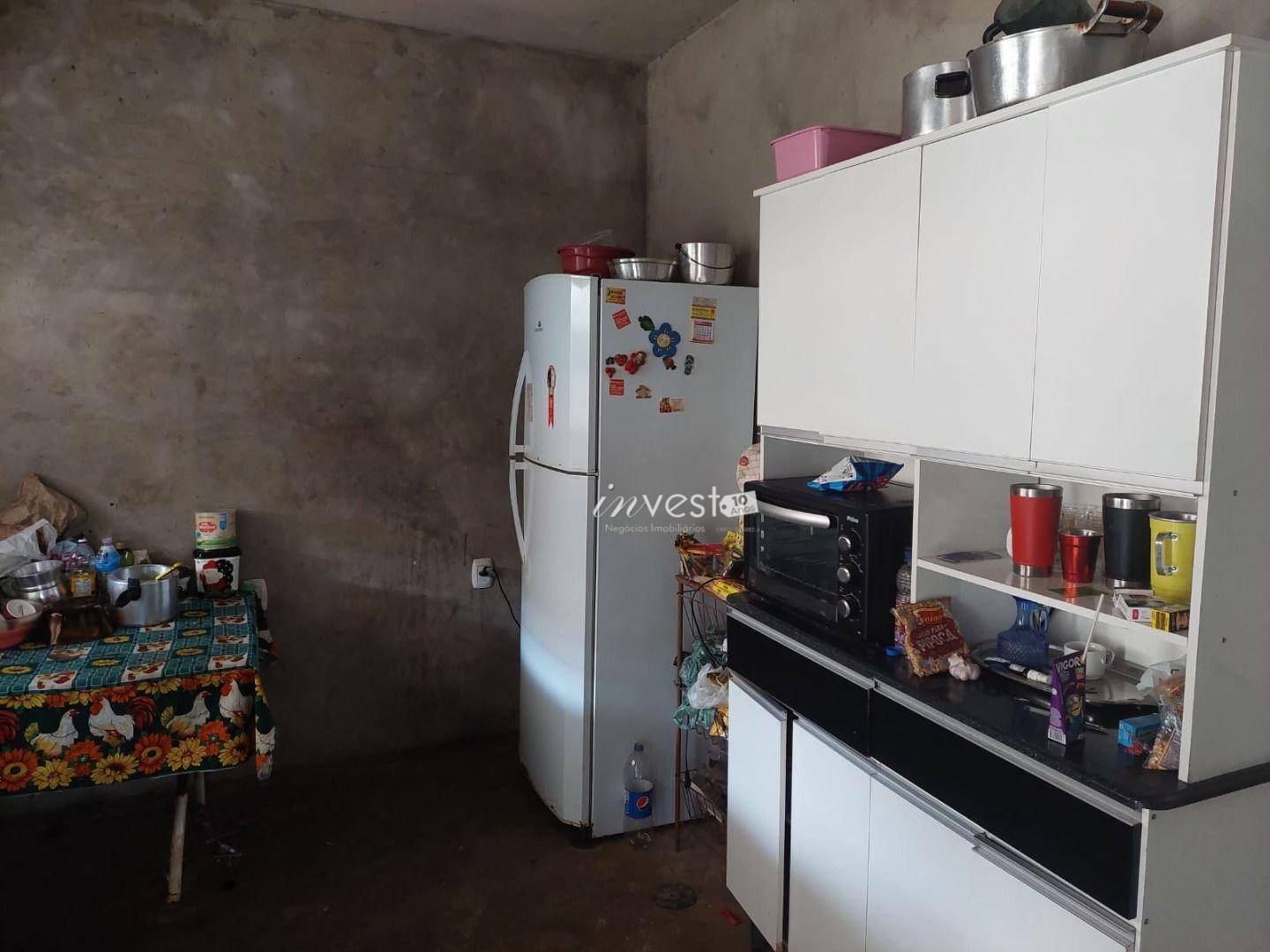 Casa à venda com 2 quartos, 90m² - Foto 8