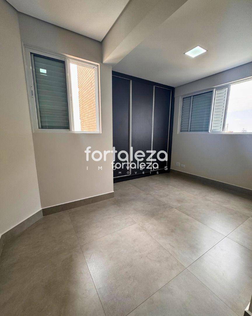 Apartamento para alugar com 1 quarto, 77m² - Foto 4