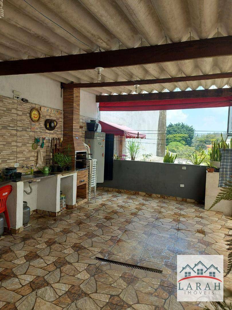 Casa à venda com 3 quartos, 342M2 - Foto 2