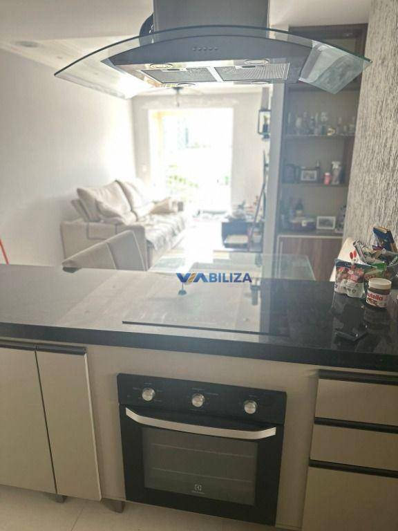 Apartamento à venda com 3 quartos, 77m² - Foto 13