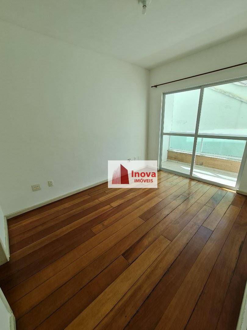 Apartamento à venda com 2 quartos, 70m² - Foto 7