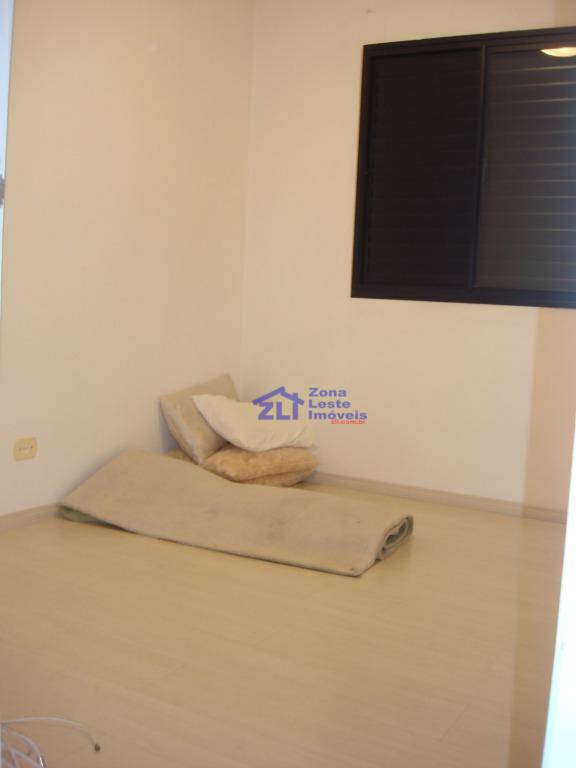 Apartamento à venda com 3 quartos, 60m² - Foto 13