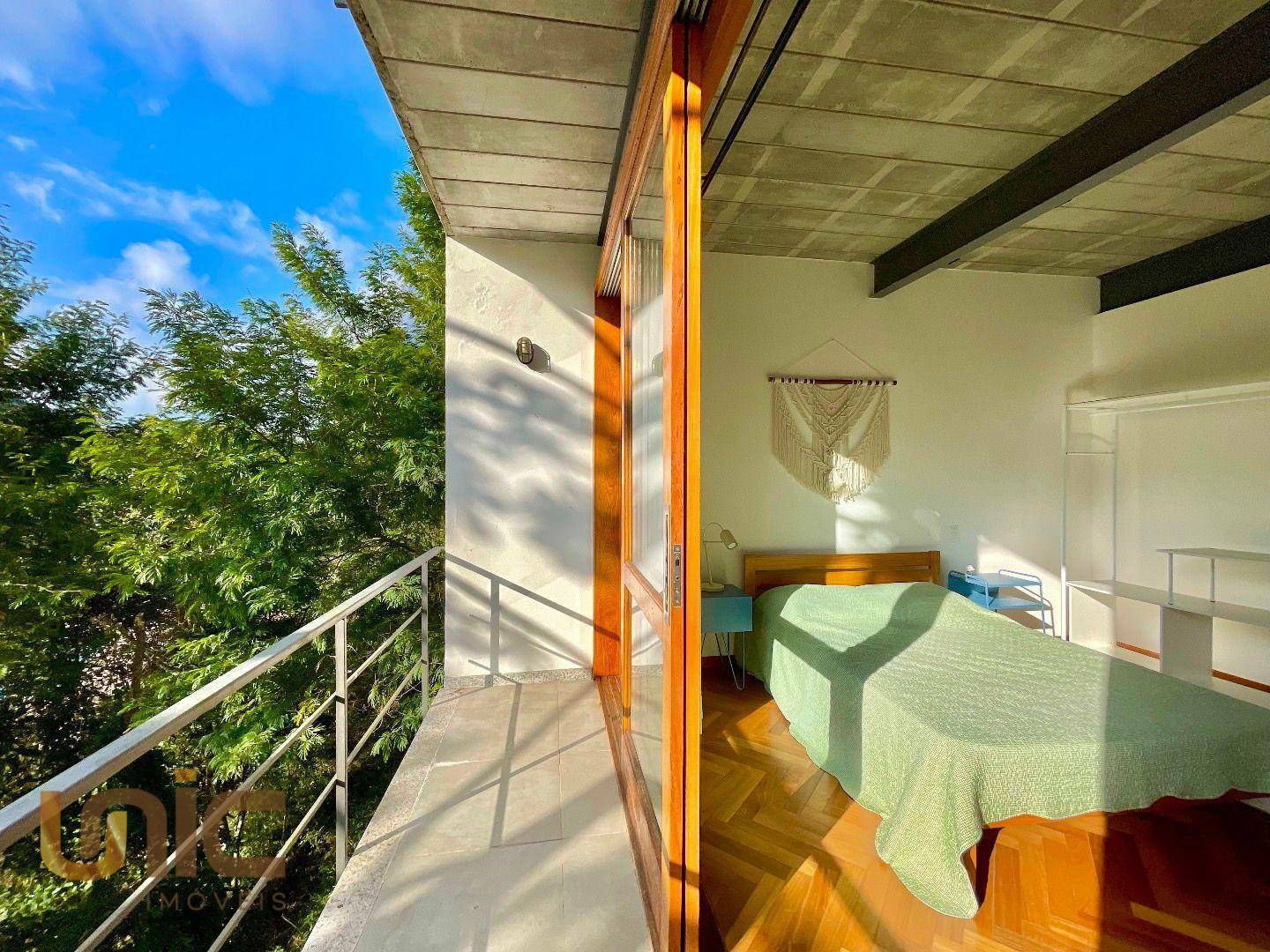 Casa de Condomínio à venda com 3 quartos, 210m² - Foto 13