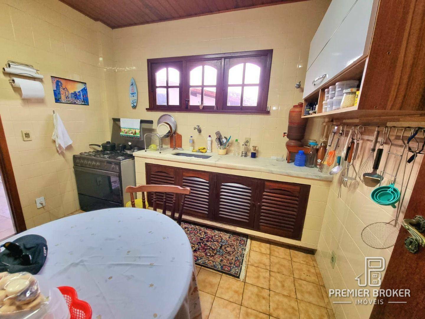 Casa à venda com 6 quartos, 700m² - Foto 54