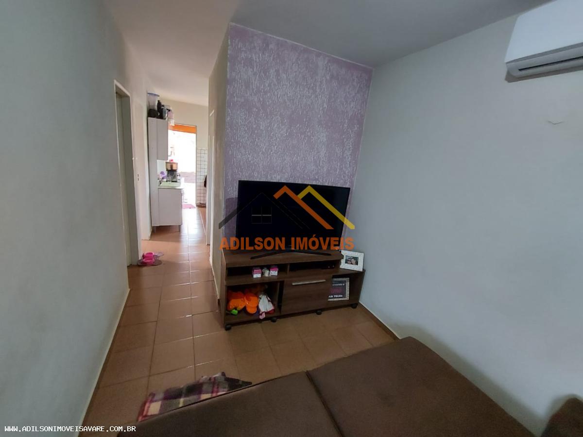 Casa à venda com 2 quartos, 90m² - Foto 5