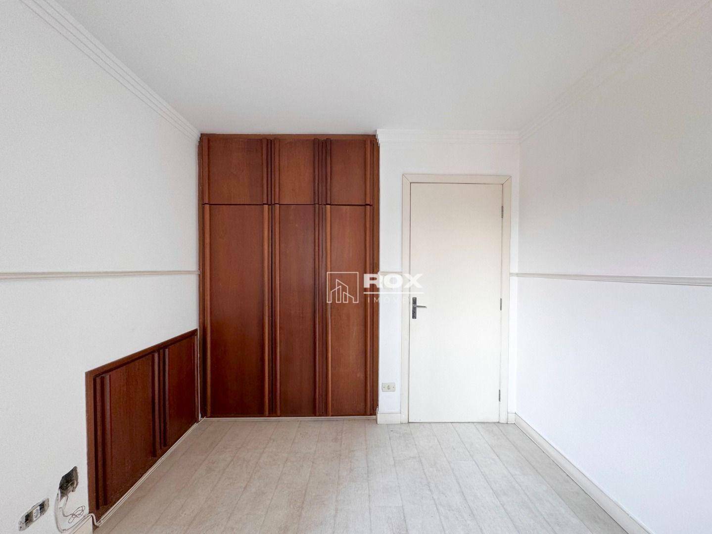 Apartamento à venda e aluguel com 3 quartos, 110m² - Foto 31