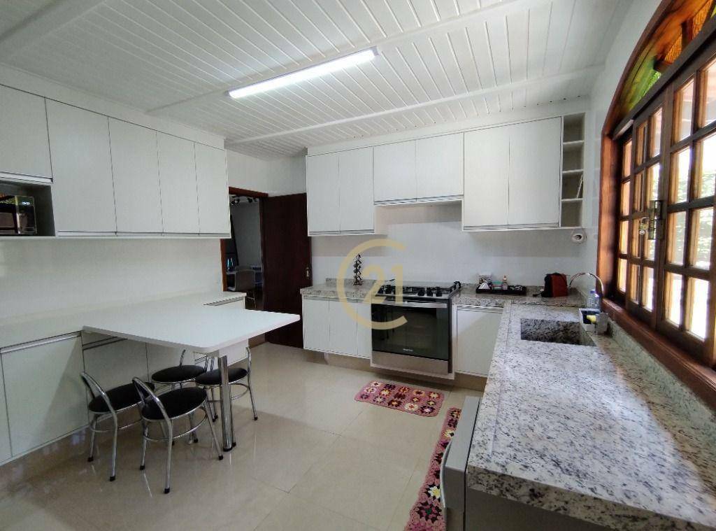 Chácara à venda com 3 quartos, 288m² - Foto 6