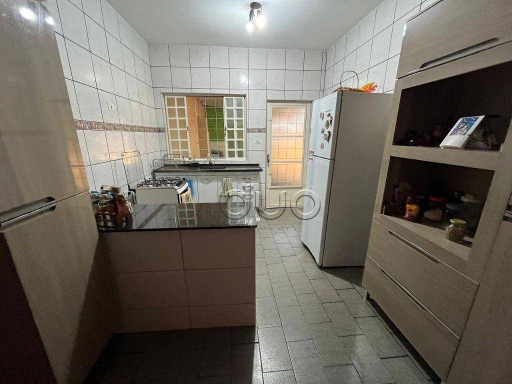 Casa à venda com 2 quartos, 100m² - Foto 9