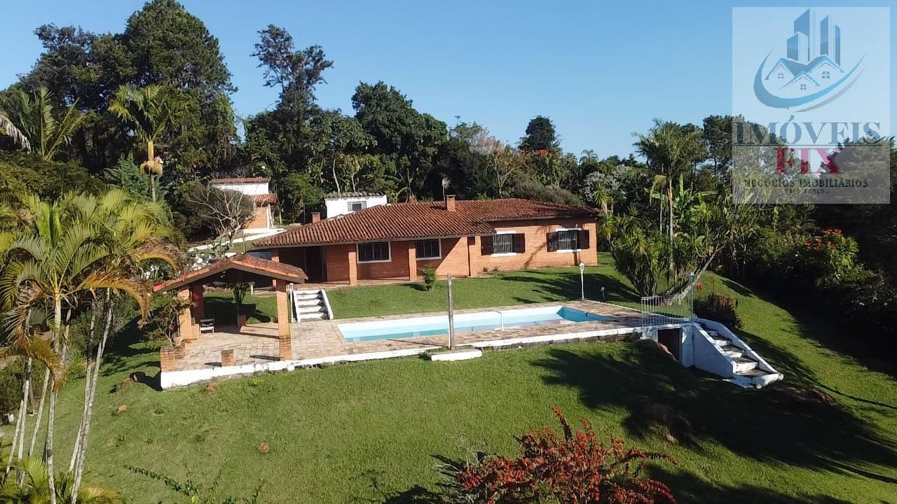 Chácara à venda com 4 quartos, 4692m² - Foto 1