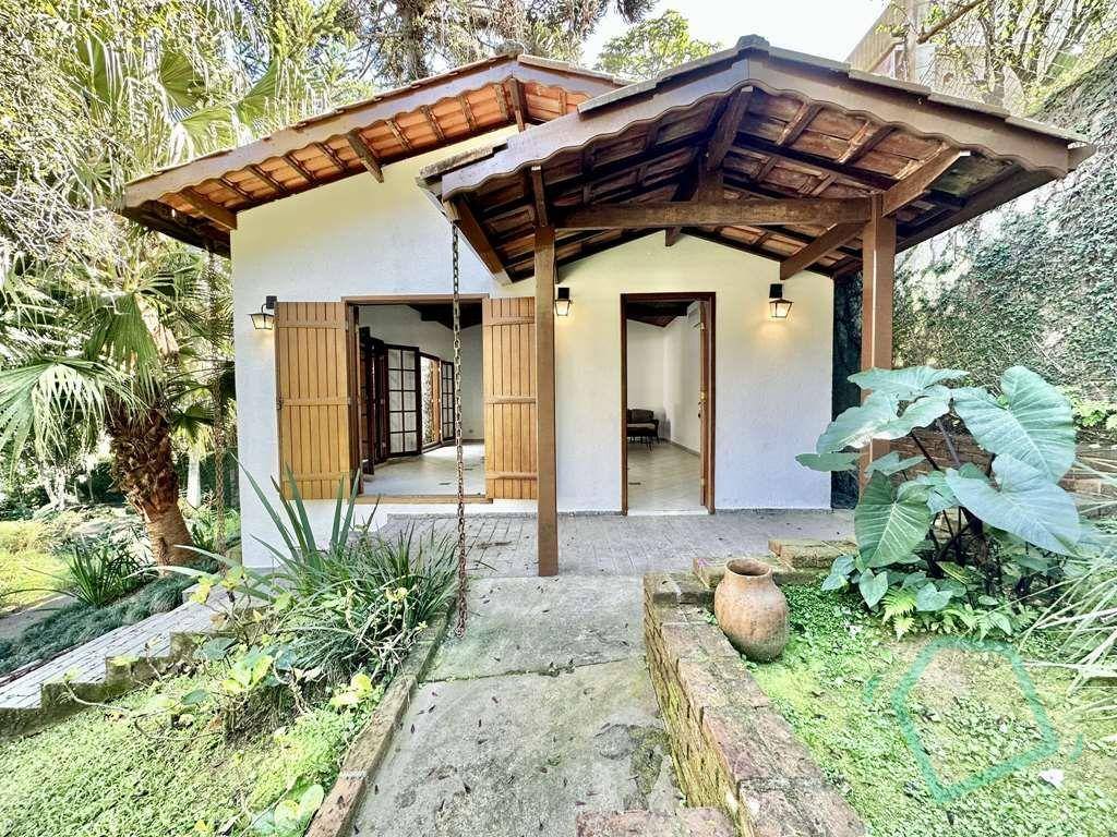 Casa de Condomínio à venda e aluguel com 3 quartos, 473m² - Foto 47