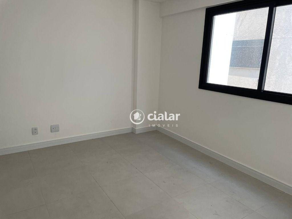 Apartamento à venda com 2 quartos, 181m² - Foto 11