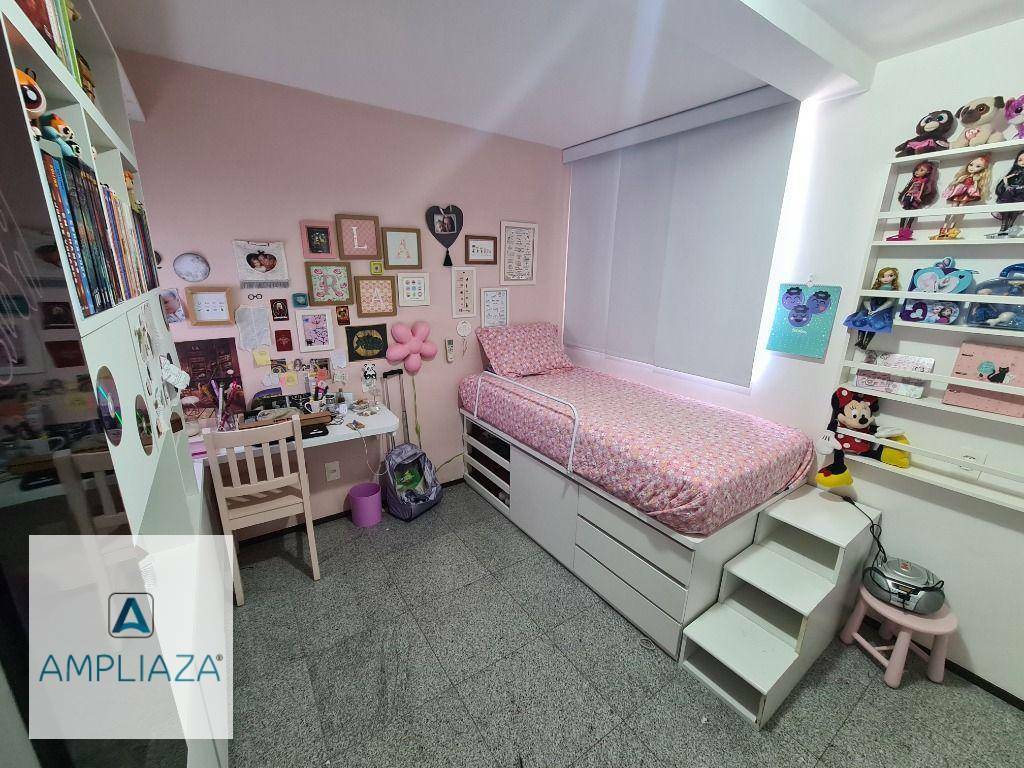 Apartamento à venda com 3 quartos, 118m² - Foto 9