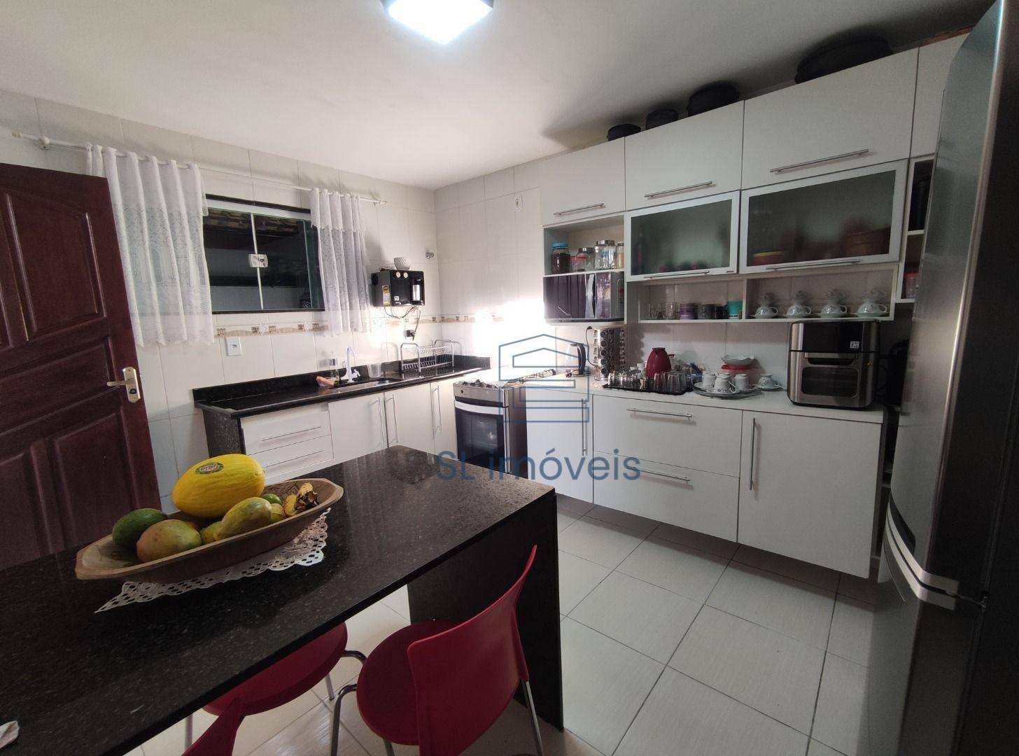 Casa à venda com 3 quartos, 128m² - Foto 18