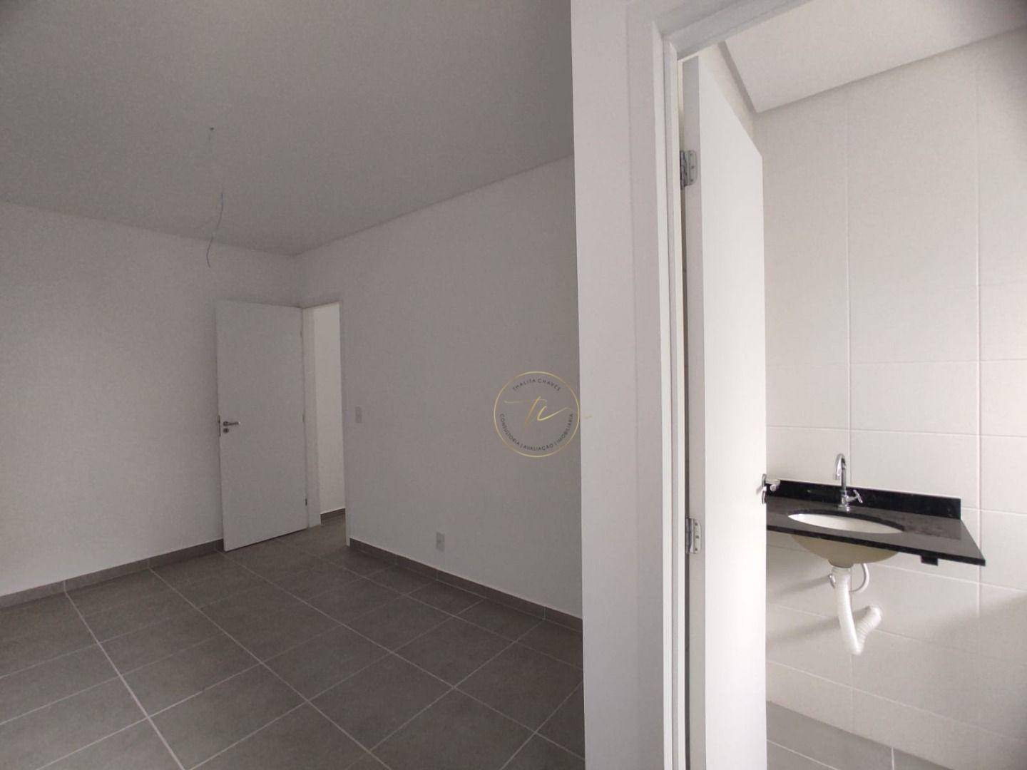 Apartamento à venda com 2 quartos, 70m² - Foto 6