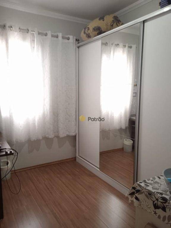 Apartamento à venda com 3 quartos, 97m² - Foto 23