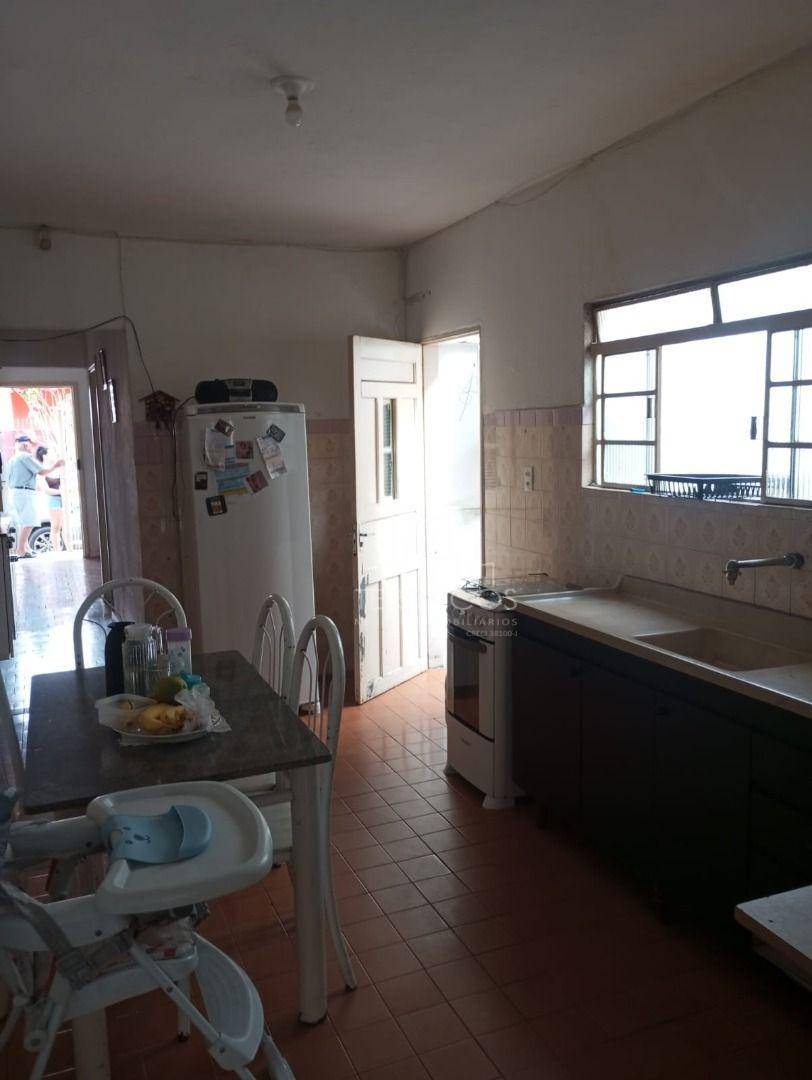 Casa à venda com 2 quartos, 129m² - Foto 15