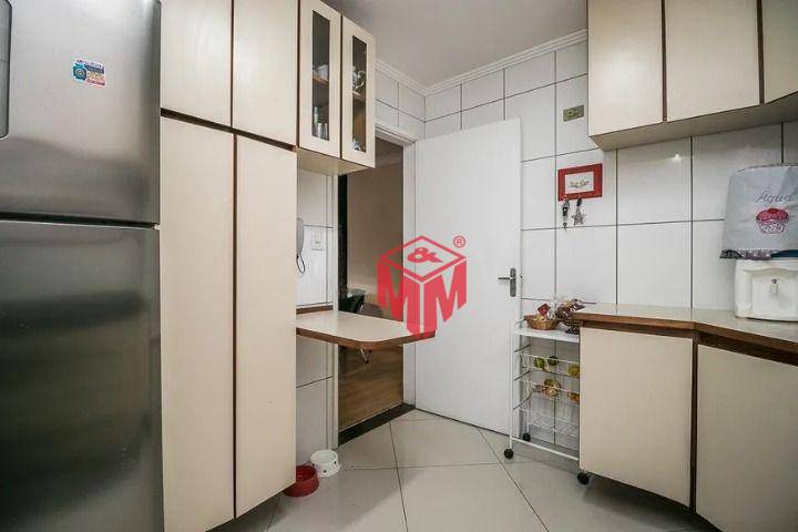 Apartamento à venda com 2 quartos, 68m² - Foto 7