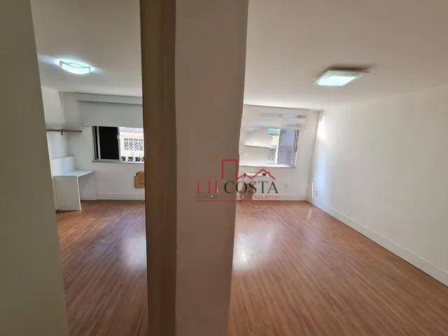 Apartamento à venda com 2 quartos, 95m² - Foto 5