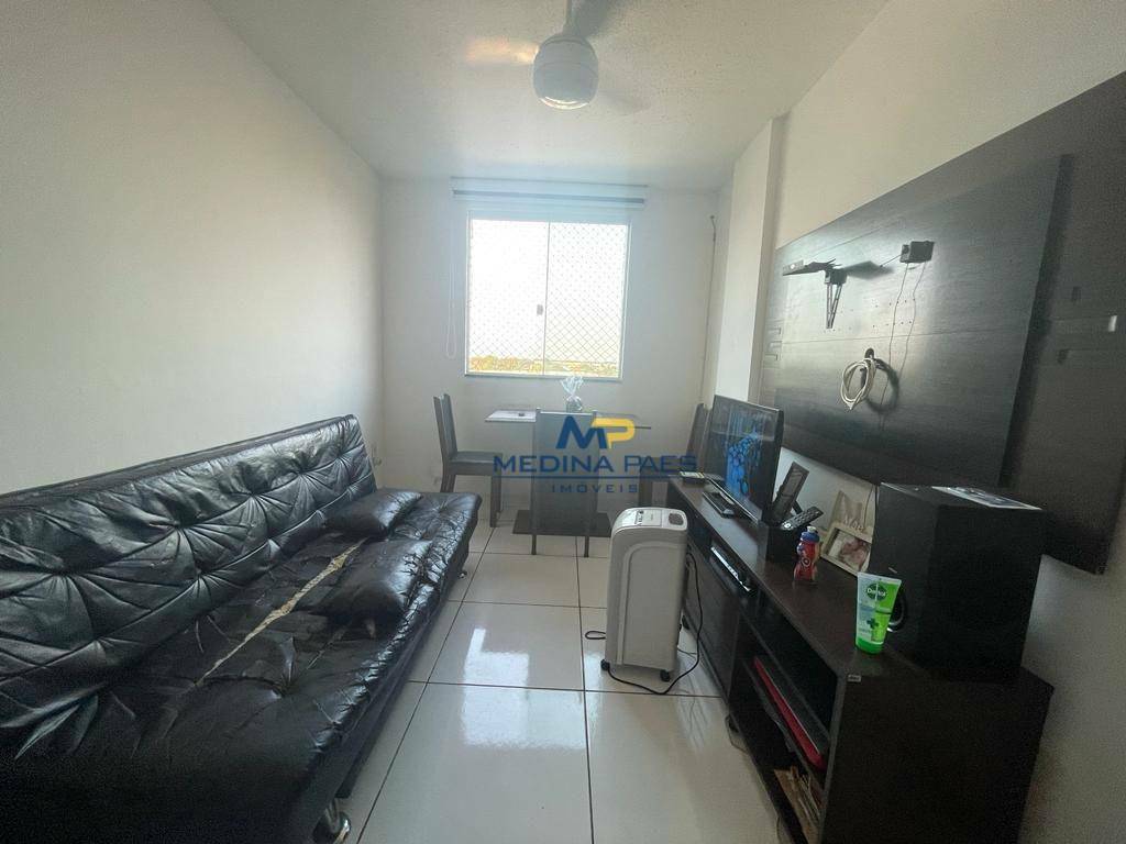 Apartamento à venda com 2 quartos, 42m² - Foto 3