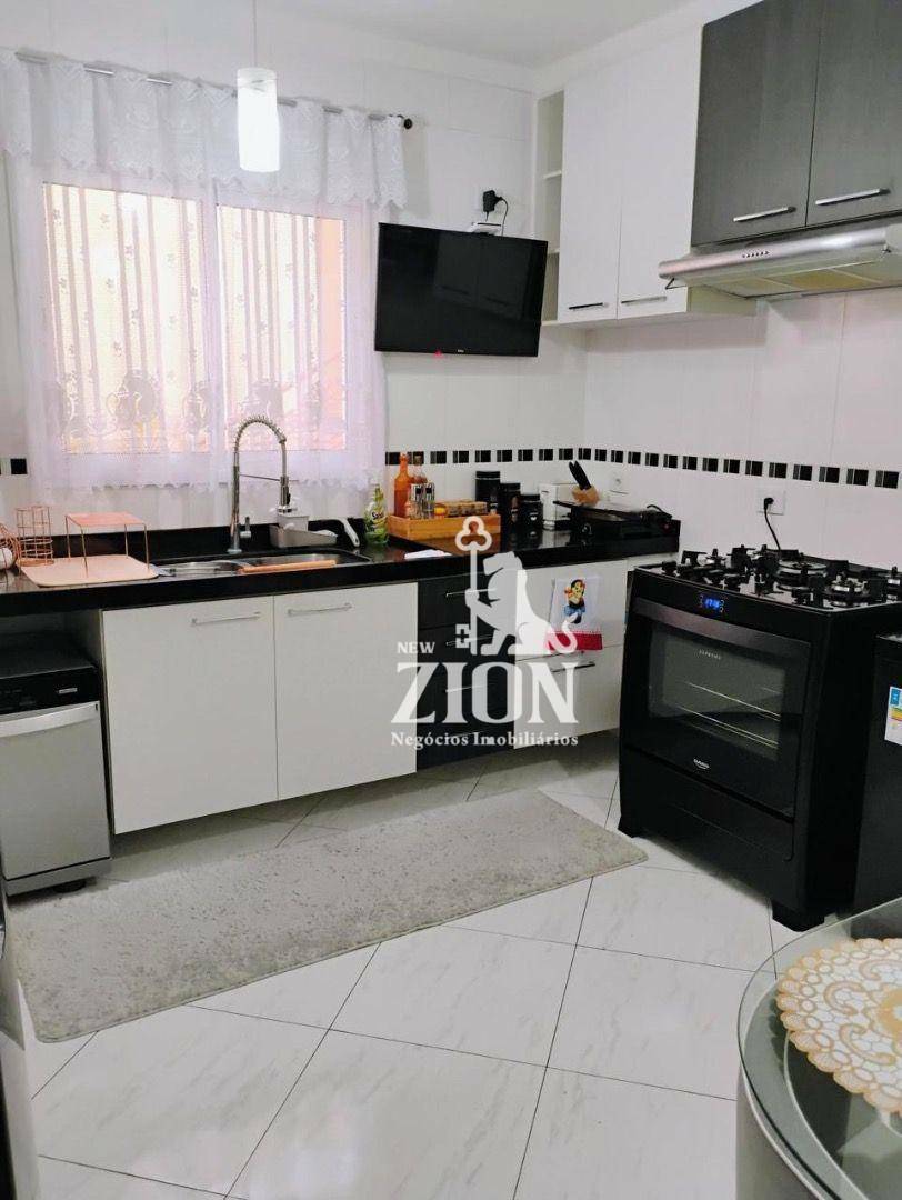 Sobrado à venda com 3 quartos, 189m² - Foto 2