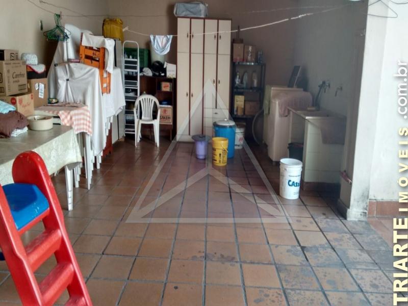 Casa à venda com 3 quartos, 200m² - Foto 12