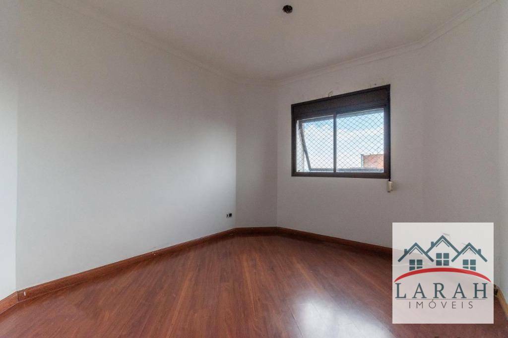 Apartamento para alugar com 4 quartos, 342m² - Foto 24