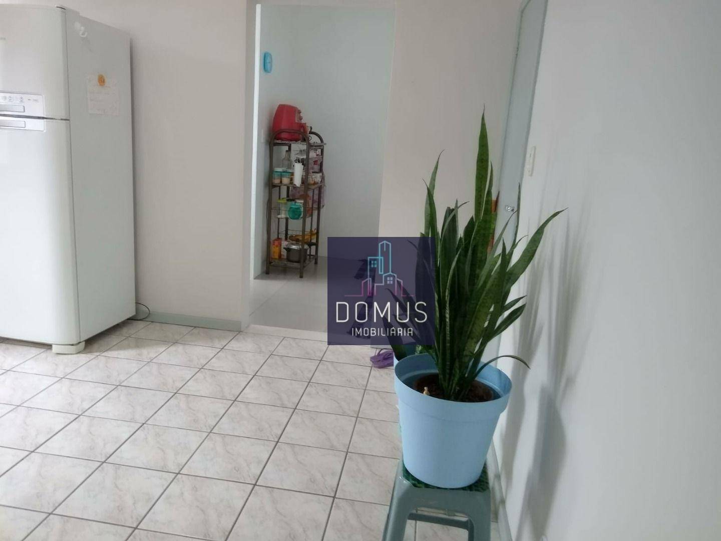 Apartamento à venda com 2 quartos, 59m² - Foto 5