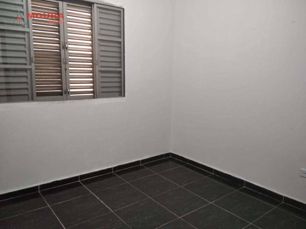 Casa à venda com 5 quartos, 159m² - Foto 26