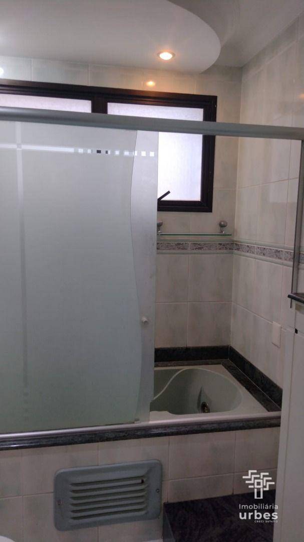 Apartamento à venda com 3 quartos, 156m² - Foto 17