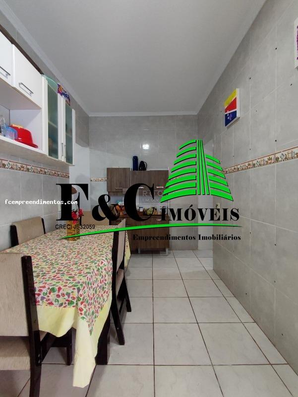 Casa à venda com 3 quartos, 160m² - Foto 16